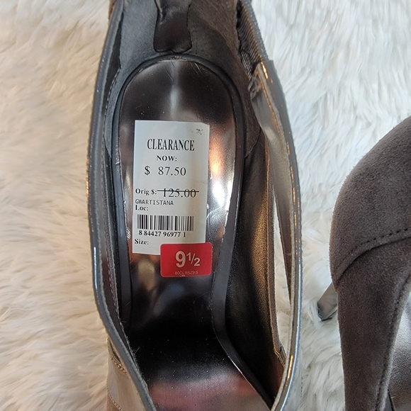 Guess ladies 9.5 gray Gwartistana platform heels NWT - Picture 8 of 12